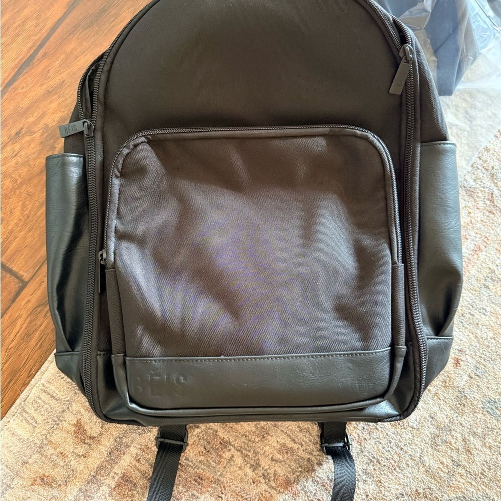BEIS Black Everyday Backpack with Front Pocket